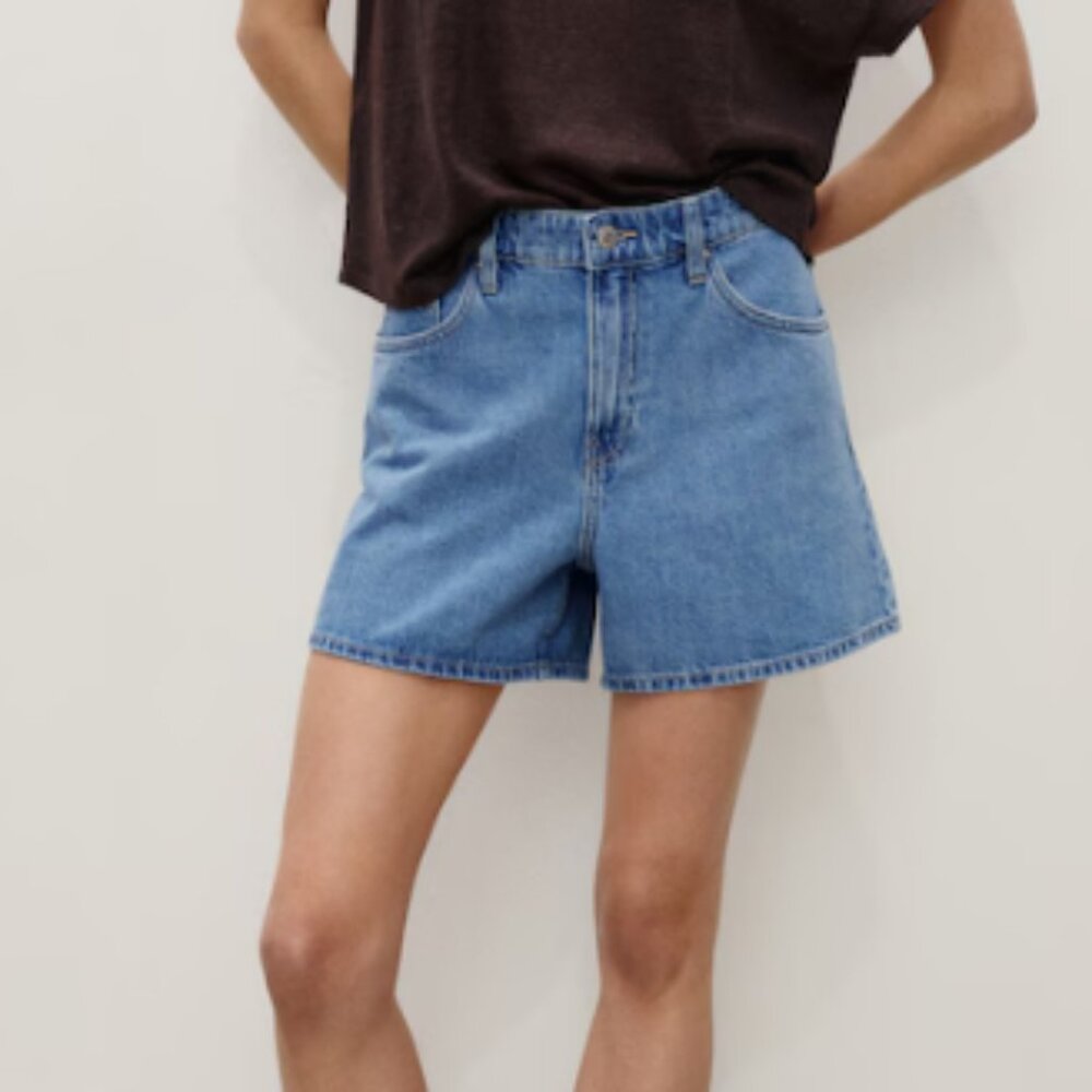 MANGO High-rise denim shorts SIze 2 NWT